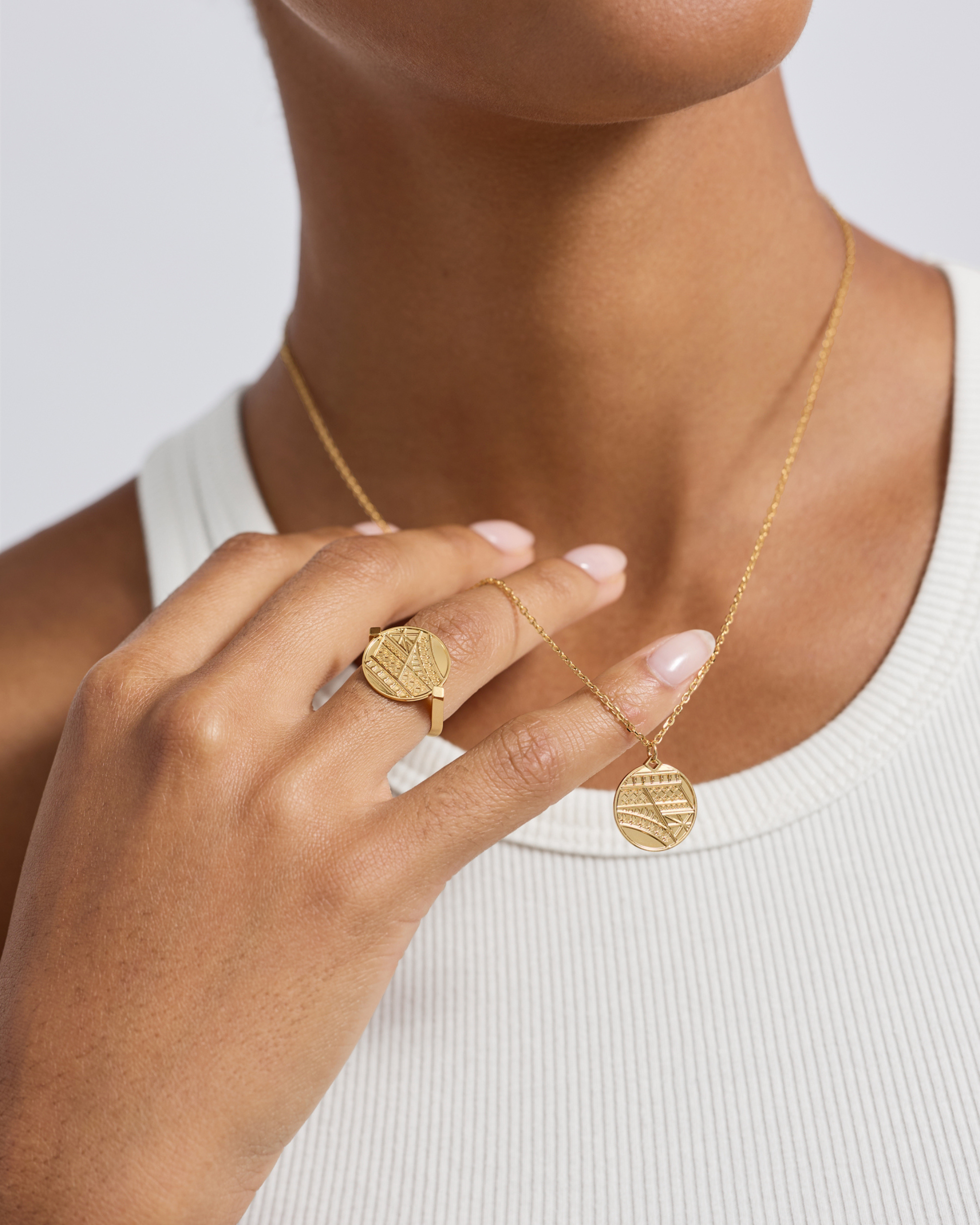 Paris PM Ring in Yellow Gold