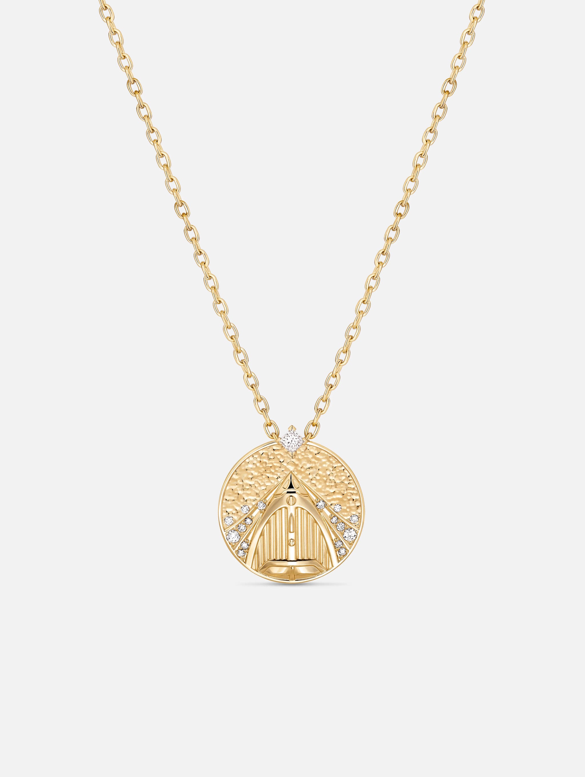 Island Hop Medallion in Yellow Gold - 1 - Nouvel Heritage