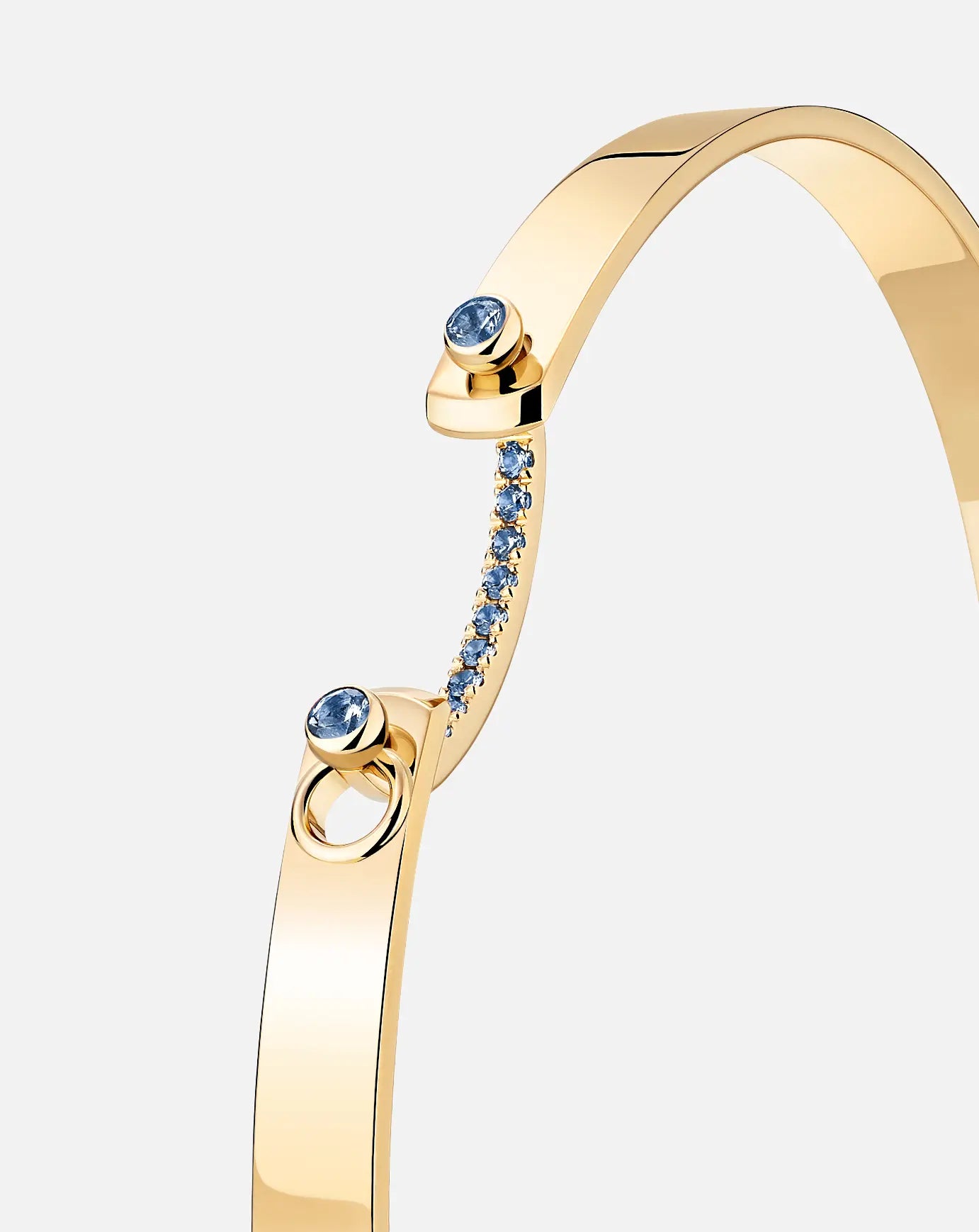 Baby Blue Mood Bangle in Yellow Gold