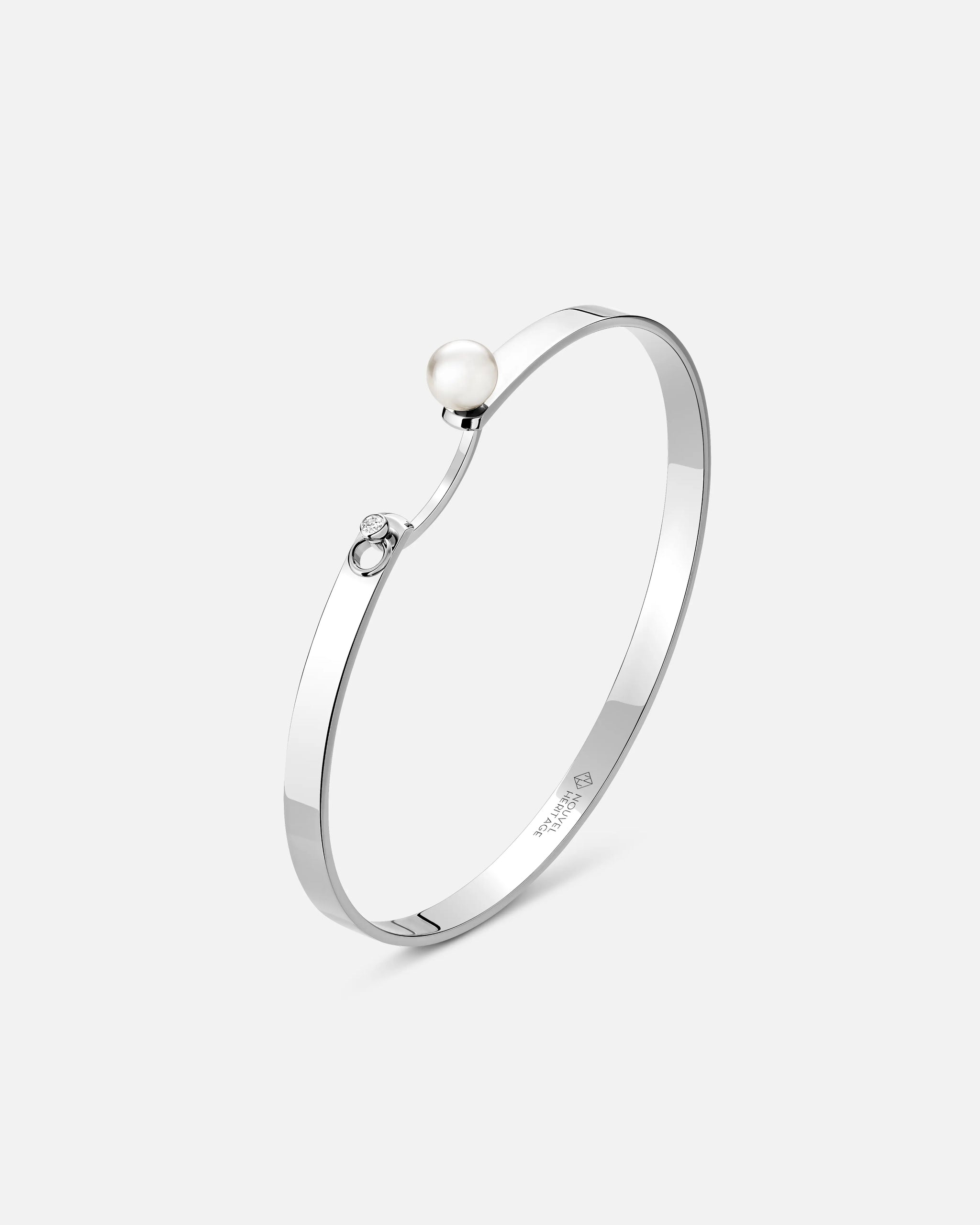 Lunch With Mom Mood Bangle in White Gold - 1 - Nouvel Heritage