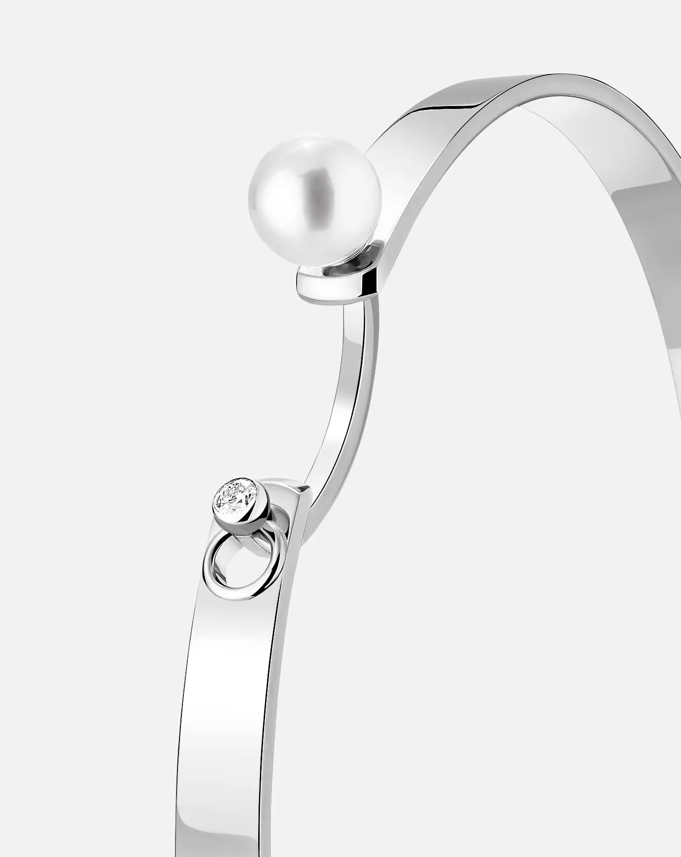 Lunch With Mom Mood Bangle in White Gold