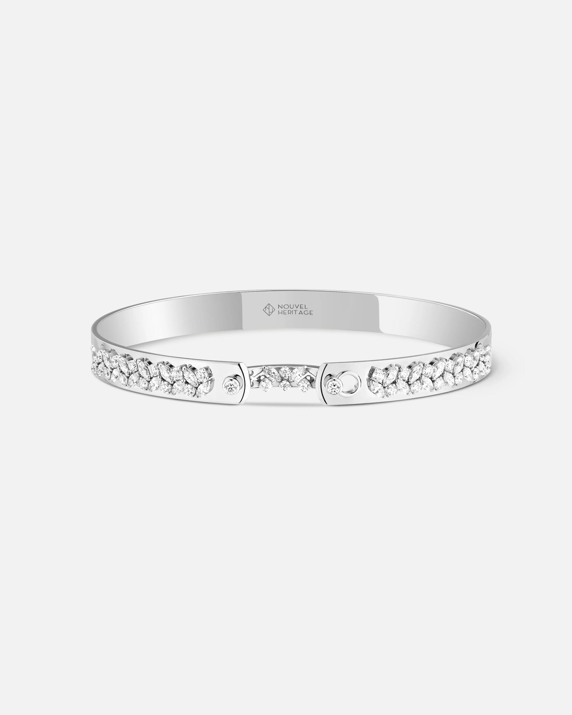 Soirée Mood Bangle in White Gold