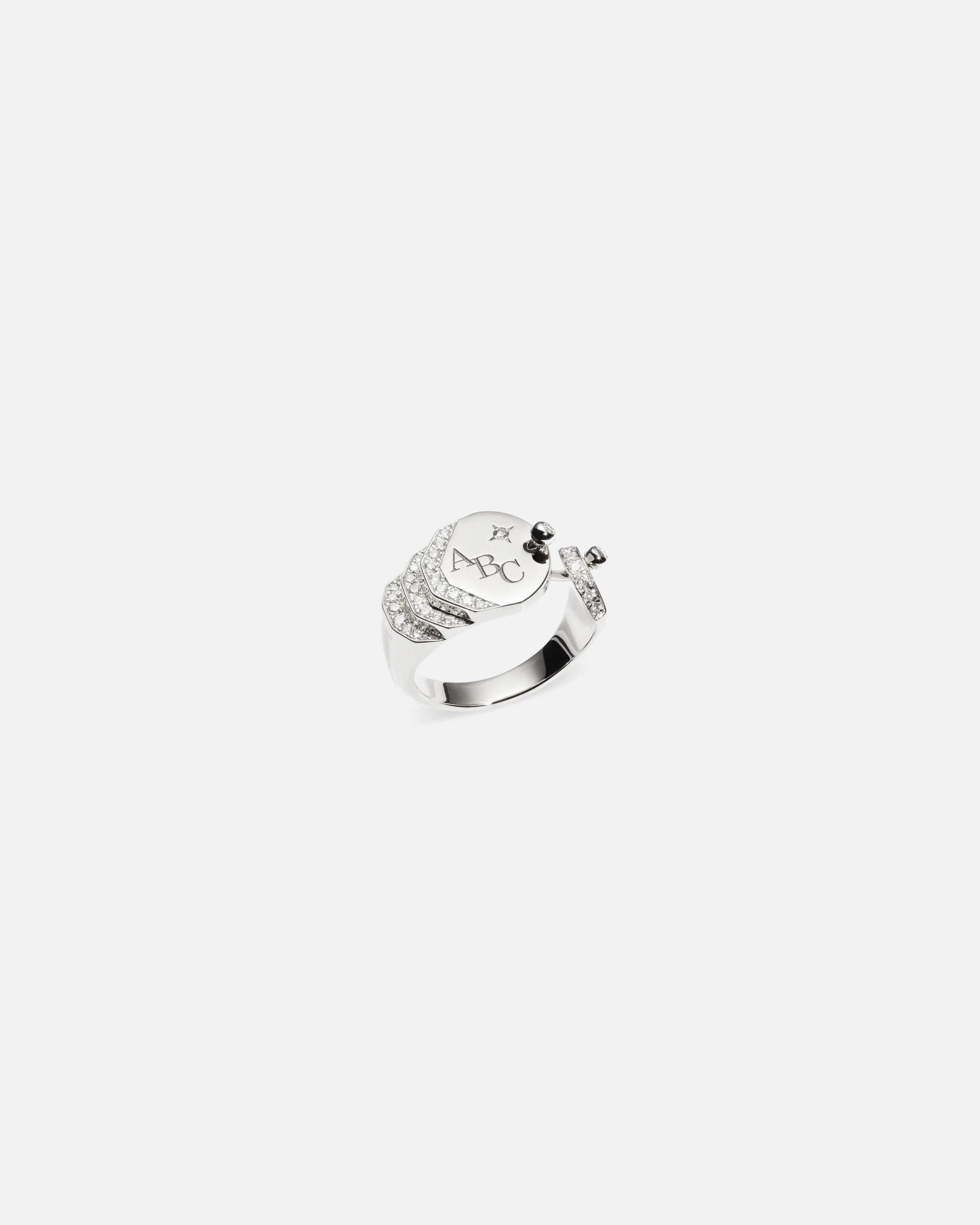 Diamond Mood Signet Ring in White Gold – Nouvel Heritage